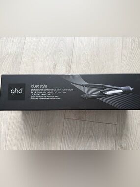 ghd Duo Hair Styler in Black and Silver Chrome